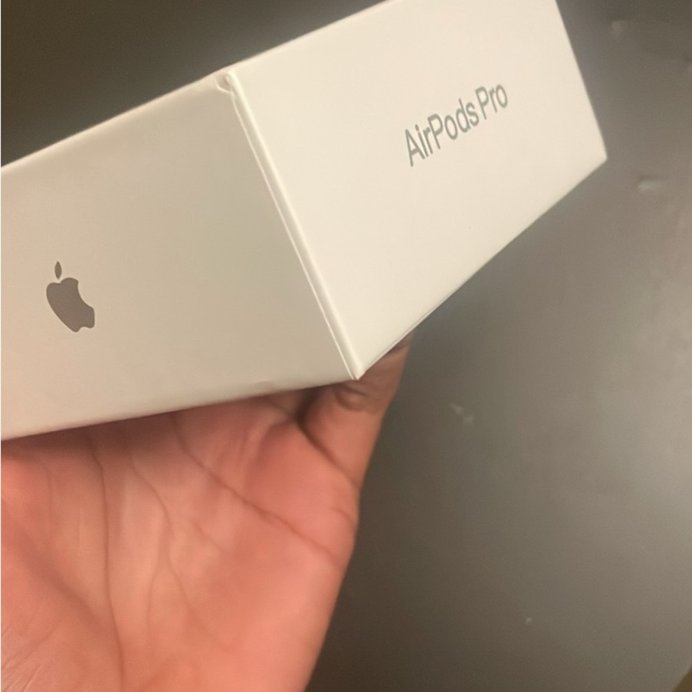 Apple AirPods Pro with Charging Case